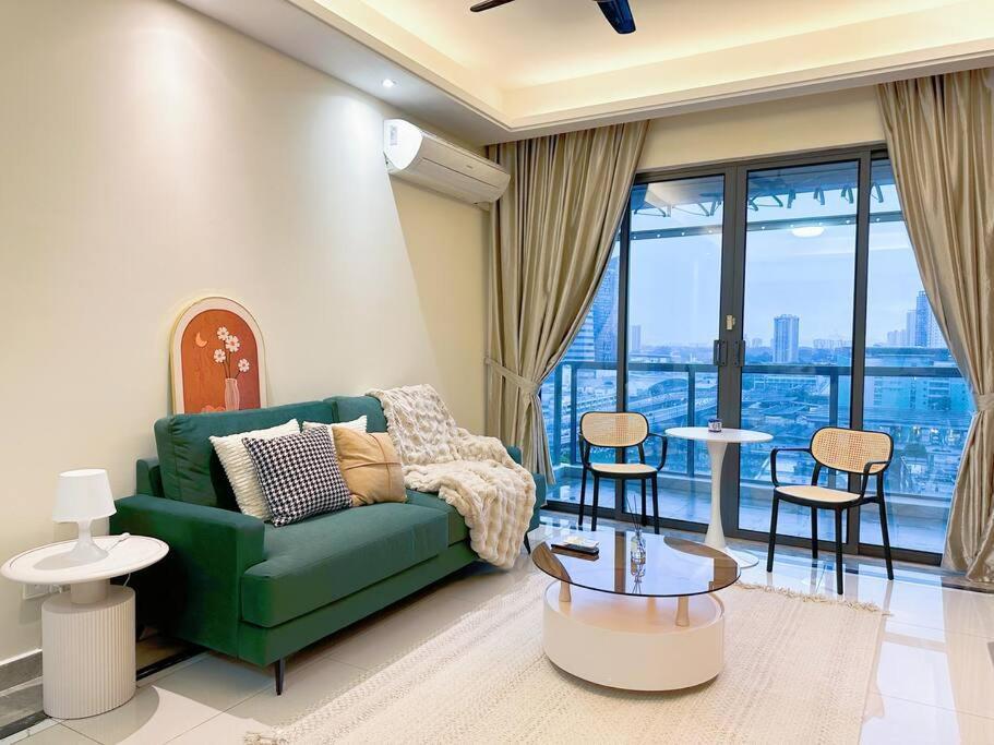 Apartemen Rnf Princess Cove Walkable To Ciq Jchome By Mwm Johor Bahru