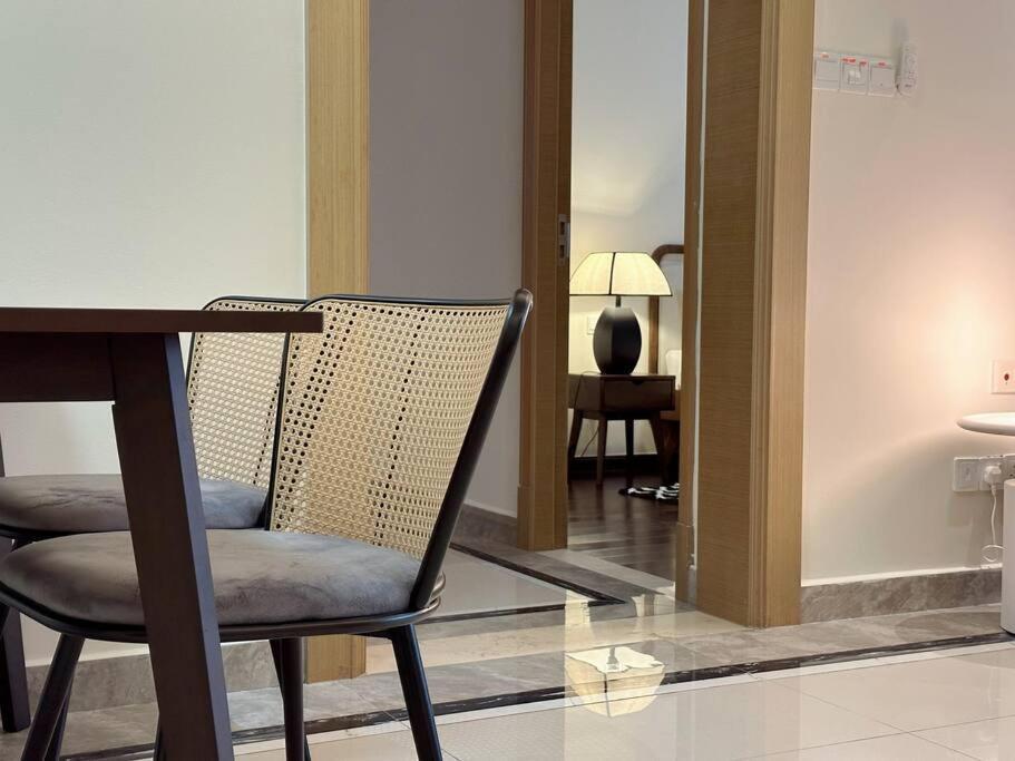 Rnf Princess Cove Walkable To Ciq Jchome By Mwm Apartemen